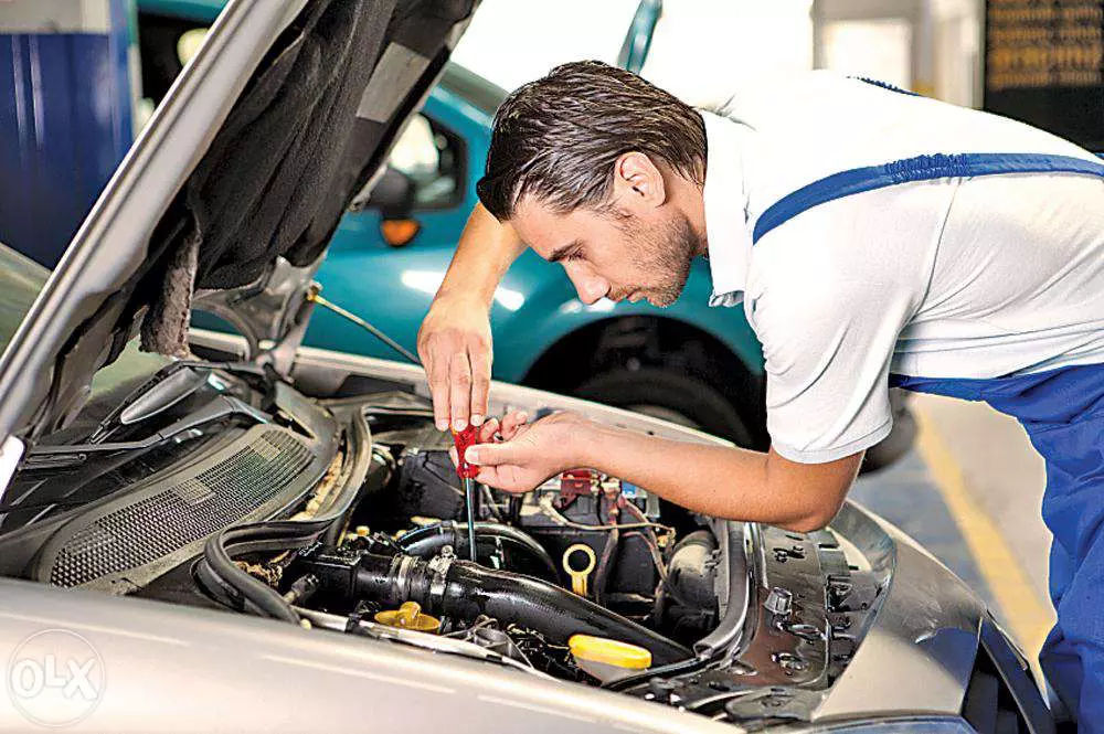 Chi tiết dịch vụ cho thuê thợ xem xe ô tô cũ