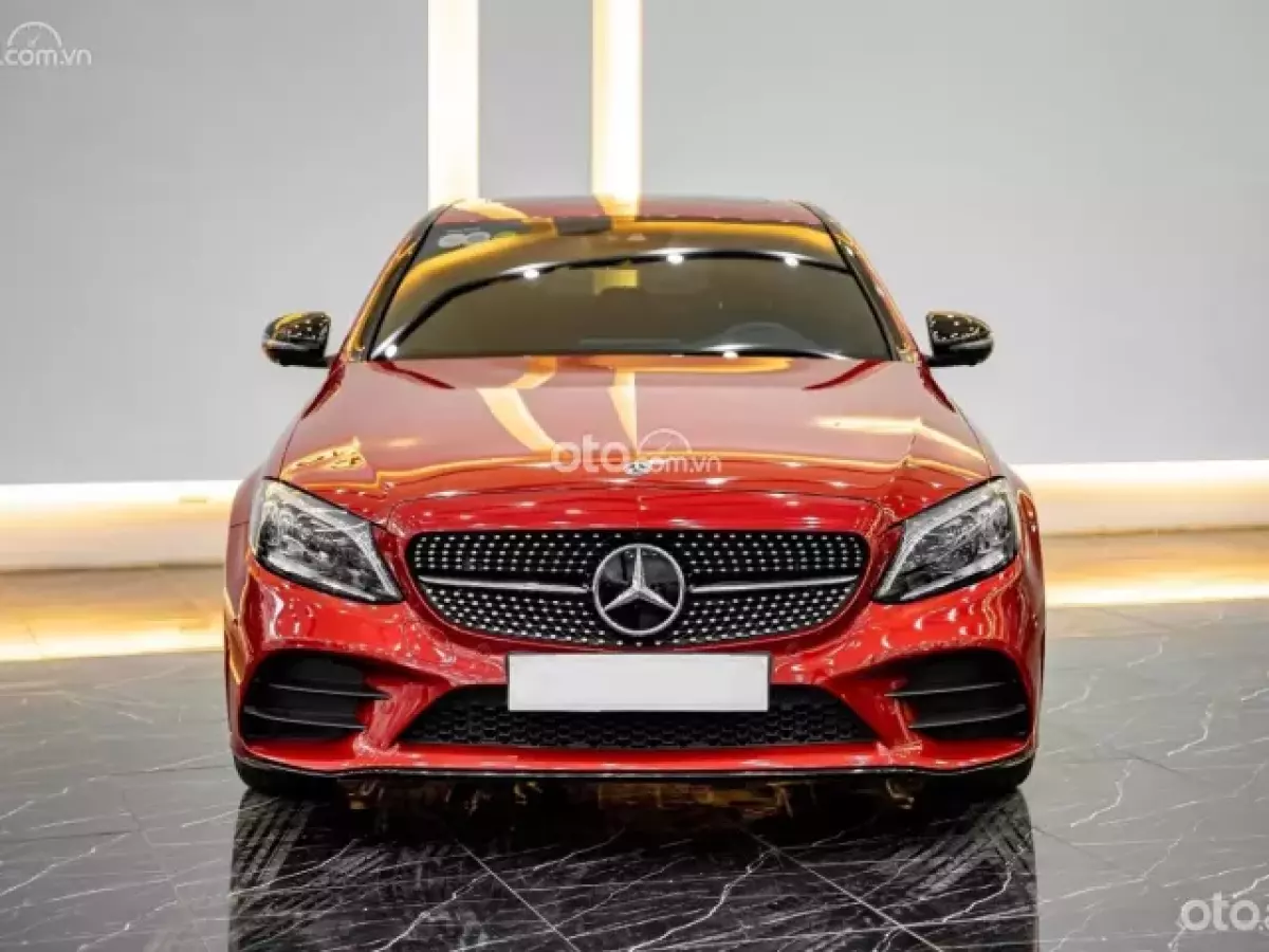 Giá xe Mercedes-Benz C300 2019 mới nhất tại Oto.com.vn