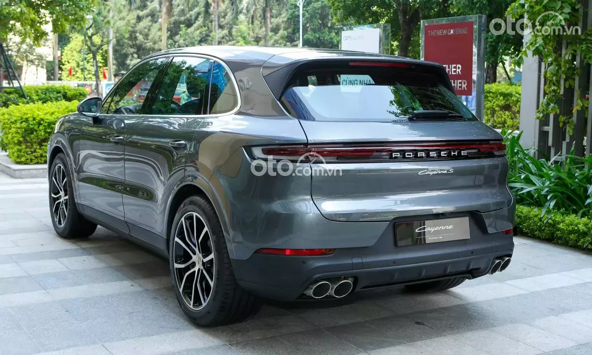 Động cơ Porsche Cayenne.