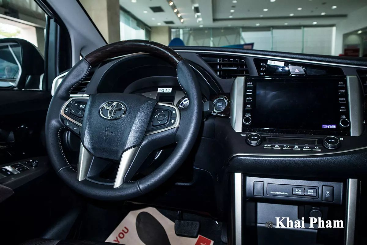 Giá lăn bánh xe Toyota Innova 2020 mới nâng cấp tại Việt Nam