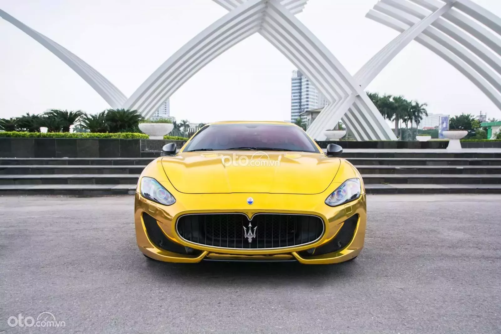 Giá xe Maserati GranTurismo.