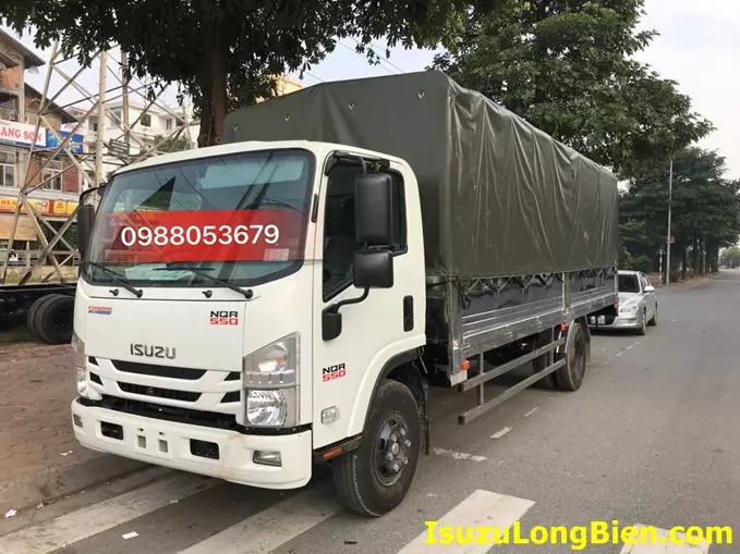 ngoai that xe tai isuzu 5 tan nqr 550