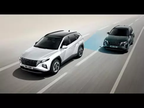 Hỗ trợ phòng tránh điểm mù BCA xe Hyundai Tucson