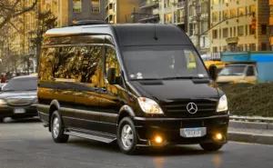 Tổng quan ngoại thất Mercedes Sprinter