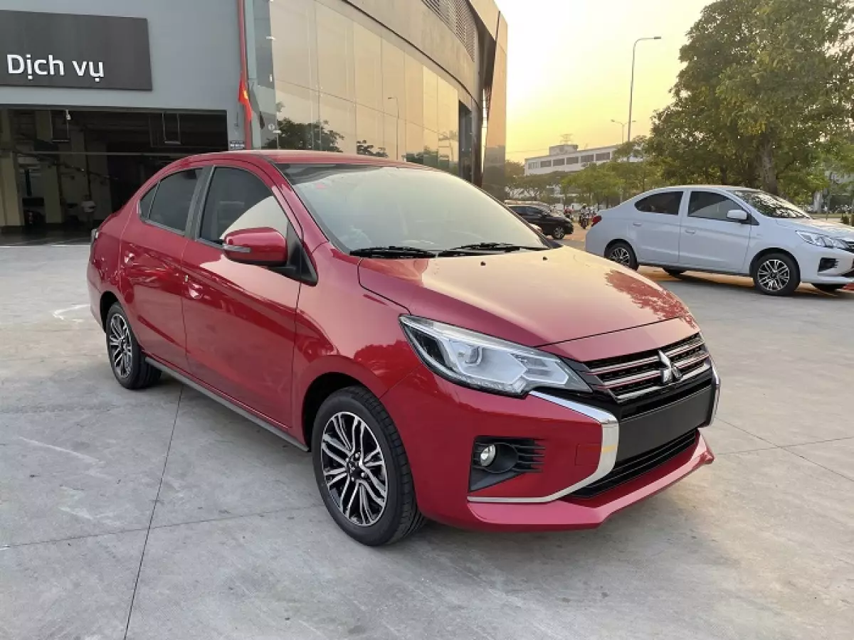 Mitsubishi Attrage 2024 với ngoại thất đột phá.