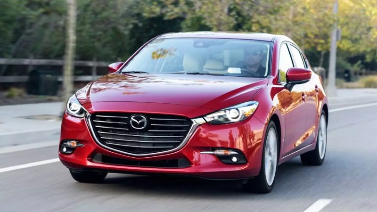 Những điểm mới trên Mazda 3 2017 Facelift tại Việt Nam - Ảnh 1