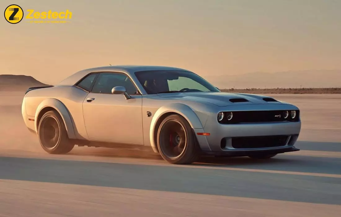 Dodge Challenger sở hữu vẻ ngoài hoài cổ