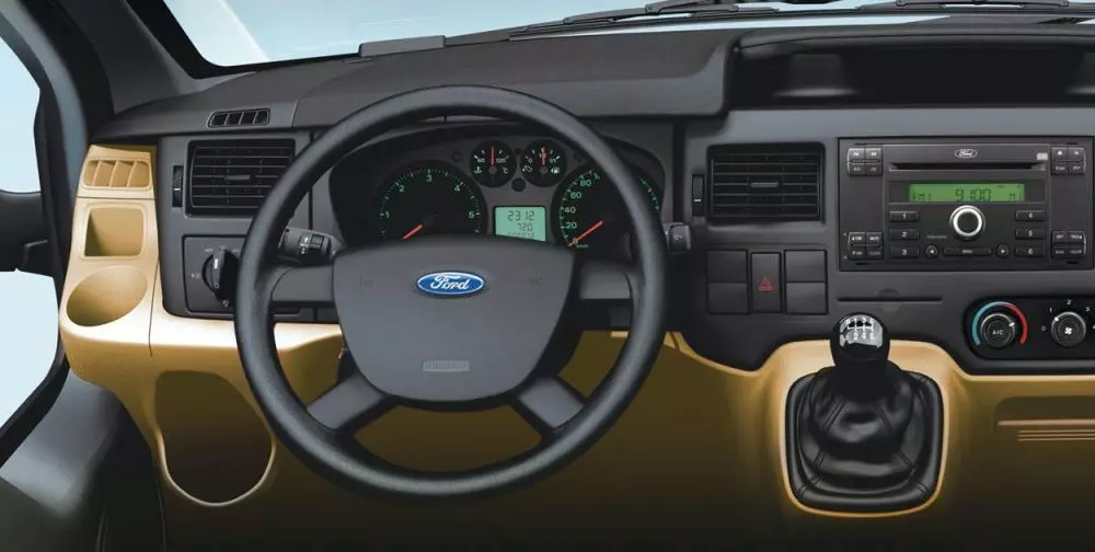 Thông số kỹ thuật xe Ford Transit kèm giá lăn bánh mới nhất 17