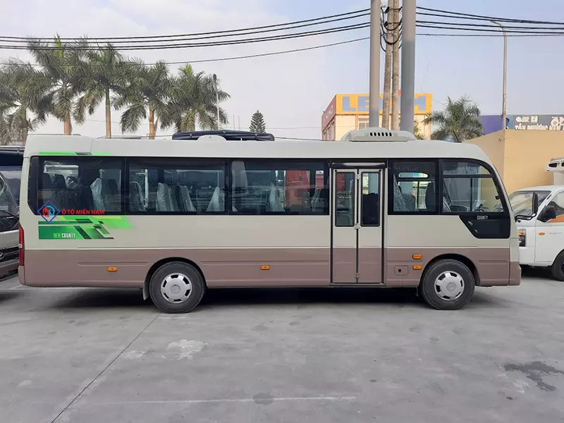 Giá xe 29 chỗ Hyundai