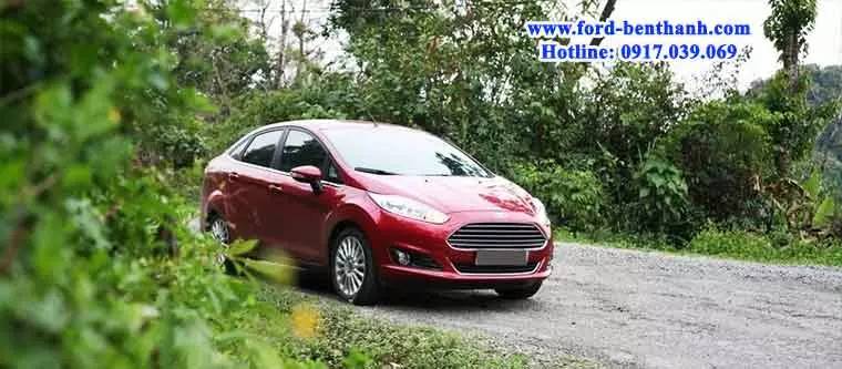 mua-xe-ford-fiesta-tra-gop-tai-ben-thanh-ford-02