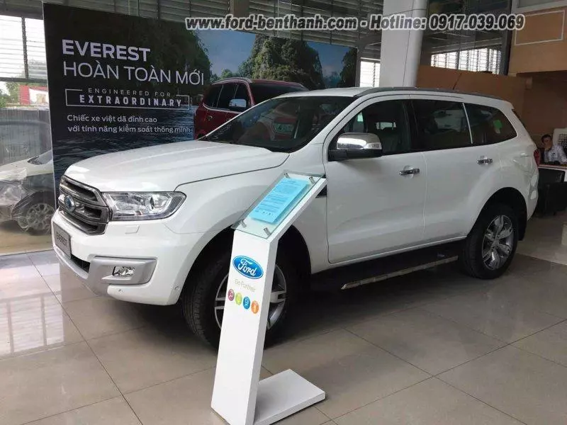 ford-everest-tra-gop-tai-ben-thanh-ford-02