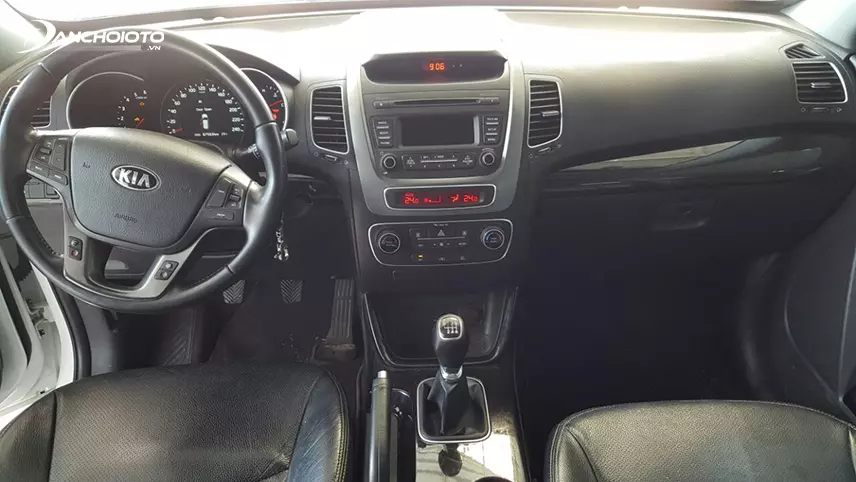 Cabin xe Kia New Sorento 2016 cực kỳ rộng rãi và thoáng mát