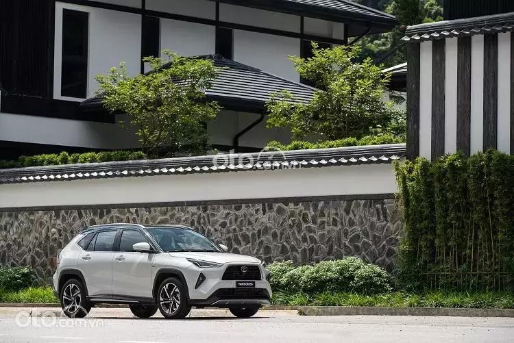 Toyota Yaris Cross mang đậm chất SUV trẻ trung, năng động