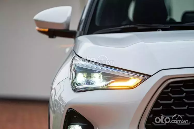 Công nghệ chiếu sáng full-LED trên Toyota Yaris Cross
