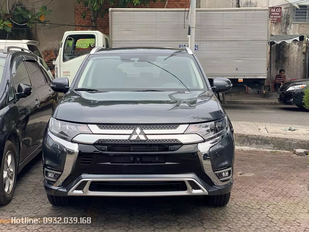 mitsubishi outlander premium 2023 mau xam ti tan 2 orig