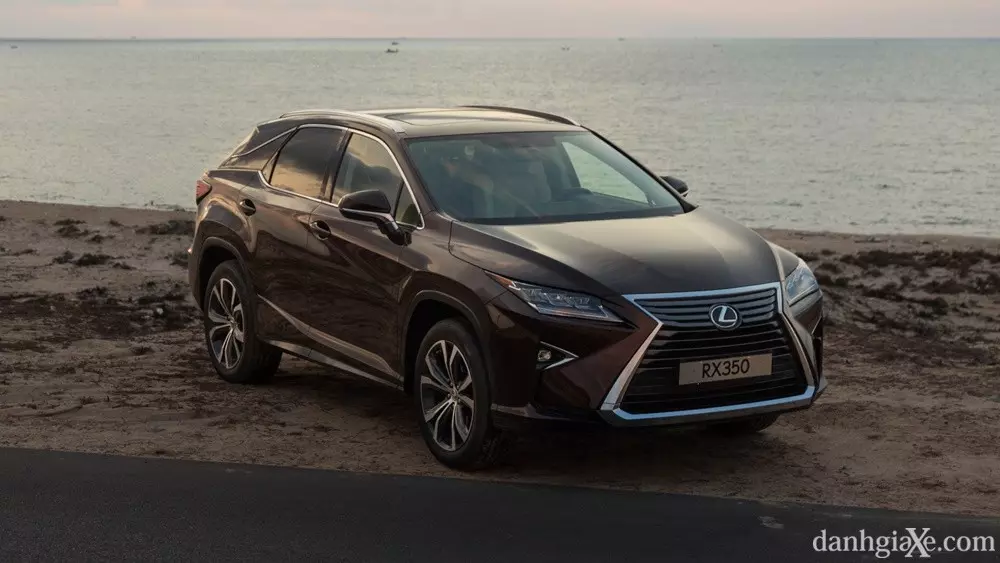 Ngoại hình Lexus RX 2016