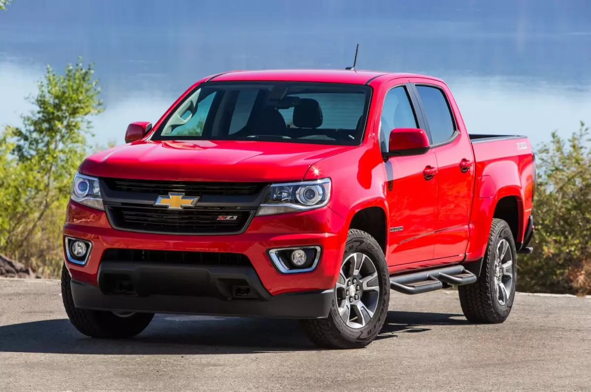 Thông số kỹ thuật và giá lăn bánh xe bán tải Chevrolet năm 2019