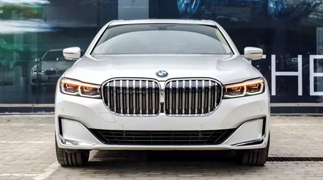 BMW 730Li bánh mâm M-Sport