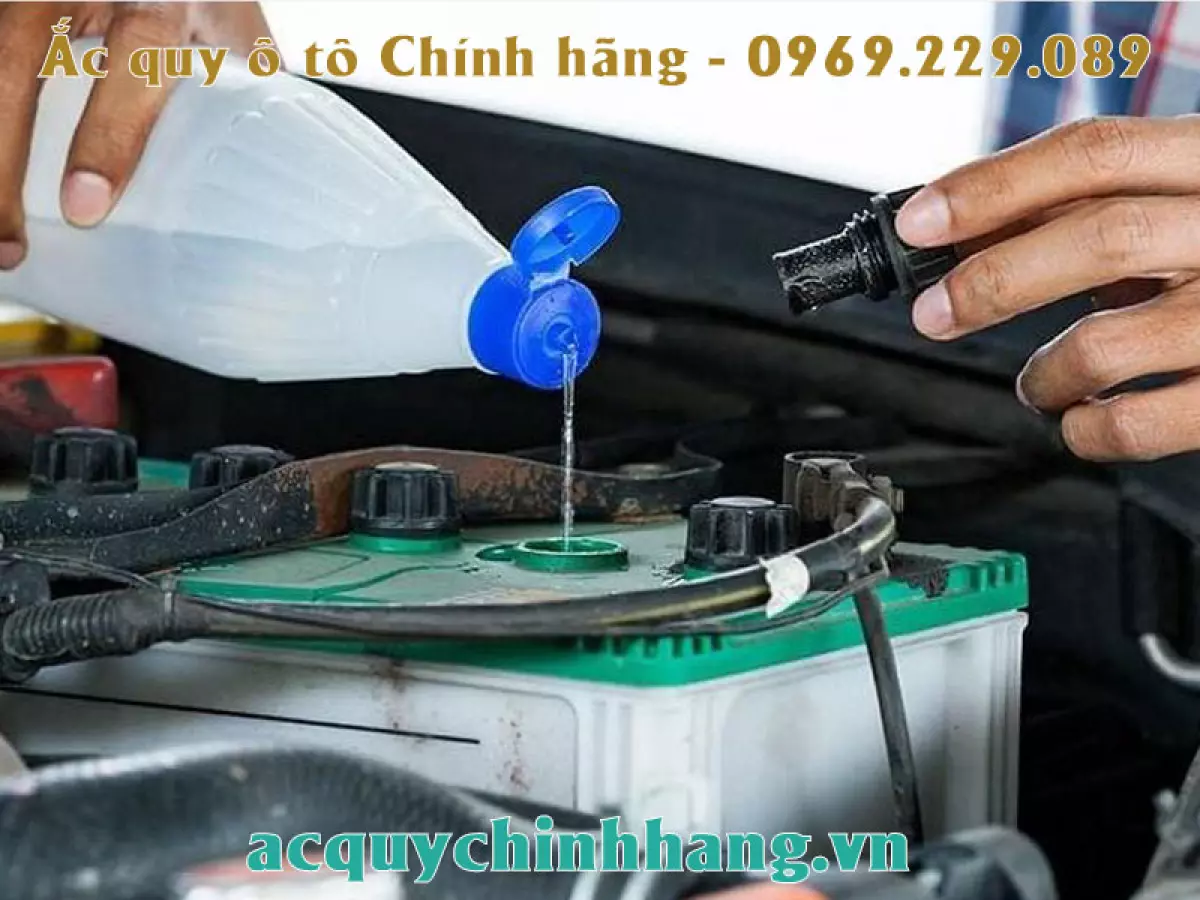 Một số dấu hiệu rõ ràng giúp bạn dễ dàng nhận biết việc ắc quy bị chai