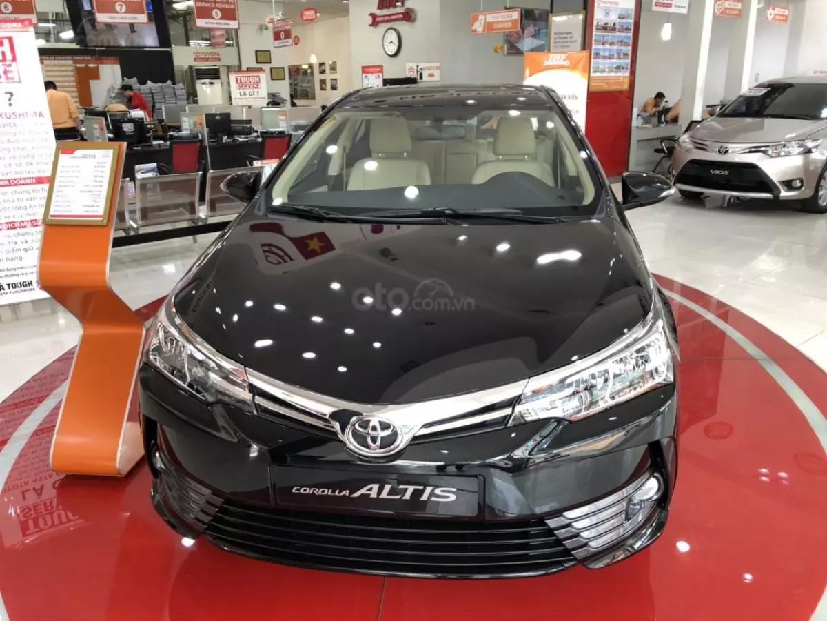 Đánh giá xe Toyota Corolla Altis 2019 bản 1.8G CVT tại Việt Nam