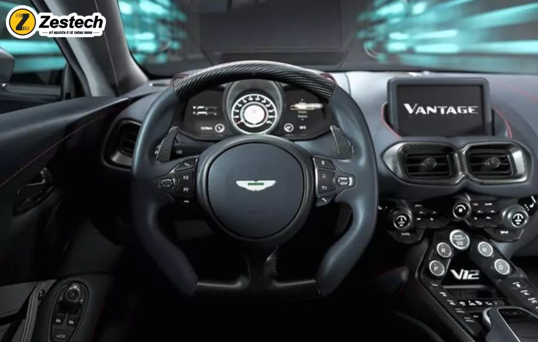 Aston Martin Vantage được trang bị vô vàn thiết bị tiện nghi