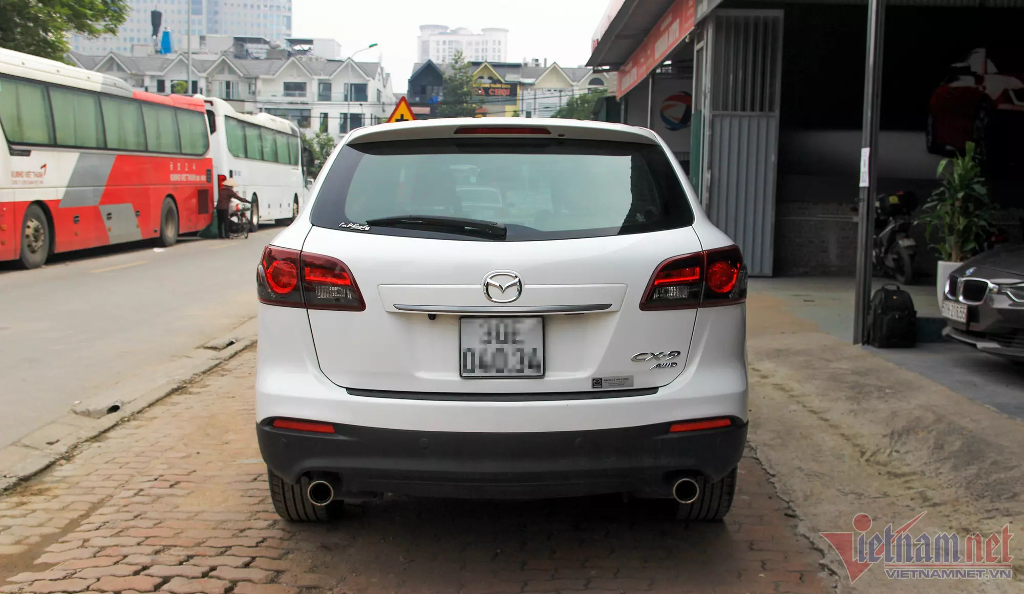 Xe sang Mazda CX-9 hơn 2 tỷ, sau 9 năm rớt xuống 700 triệu