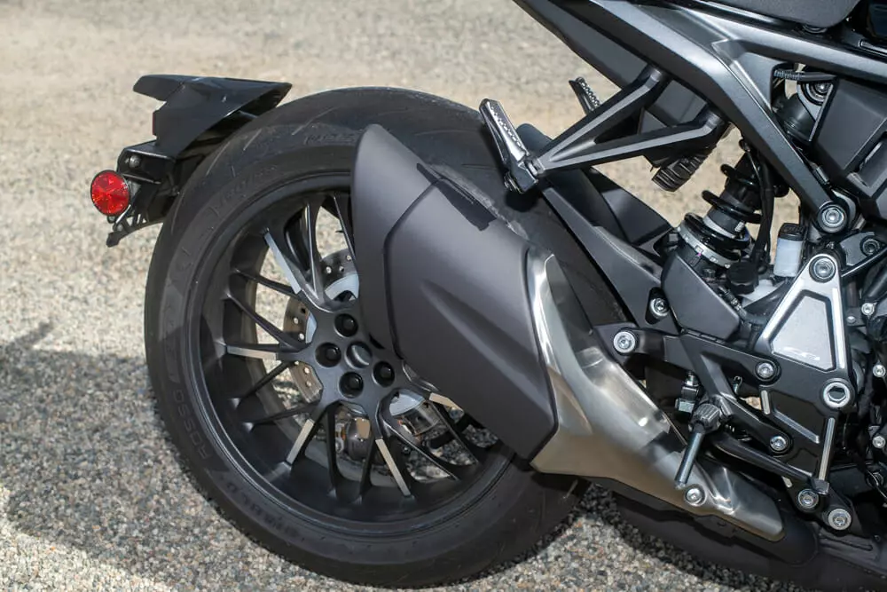 2022 Honda CB1000R Black Edition rear wheel