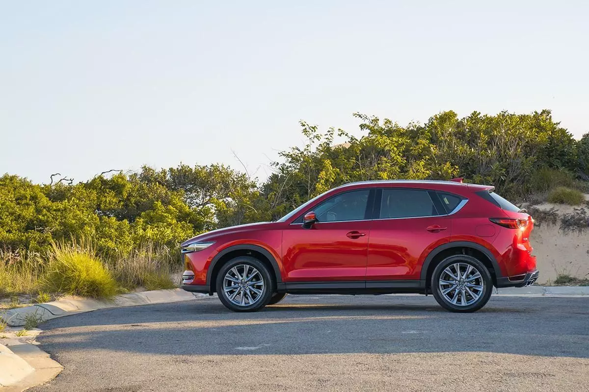 Mazda CX-5 2019 sẽ đồng hành cùng bạn trong những chuyến đi xa